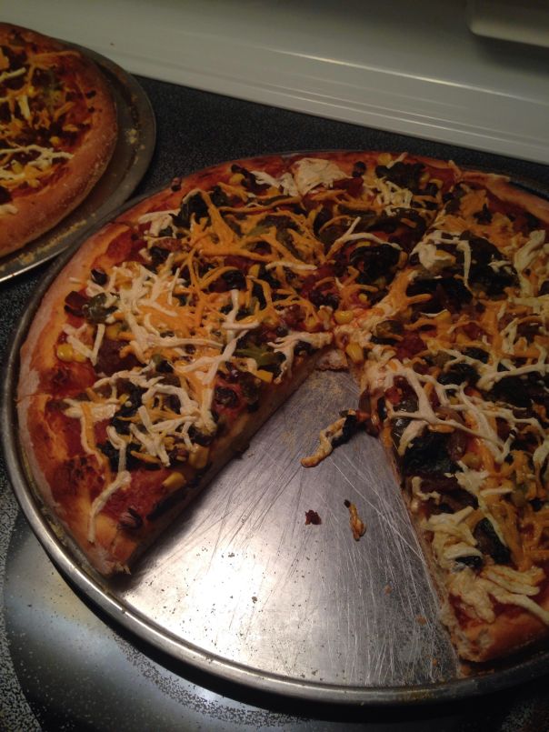 homemade vegan pizza